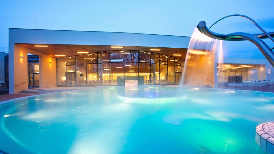 Außenbereich der Parktherme Bad Radkersburg | © Parktherme Bad Radkersburg | Harald Eisenberger