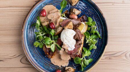 Cooking course with noble tips from Hans Peter Fink from Haberl & Fink´s Delicacies | © Gasthaus Haberl & Fink´s Delikatessen