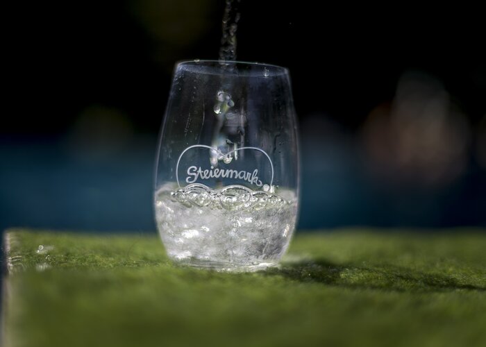 Healing water in Southeast Styria | © Thermen- & Vulkanland | Tom Lamm