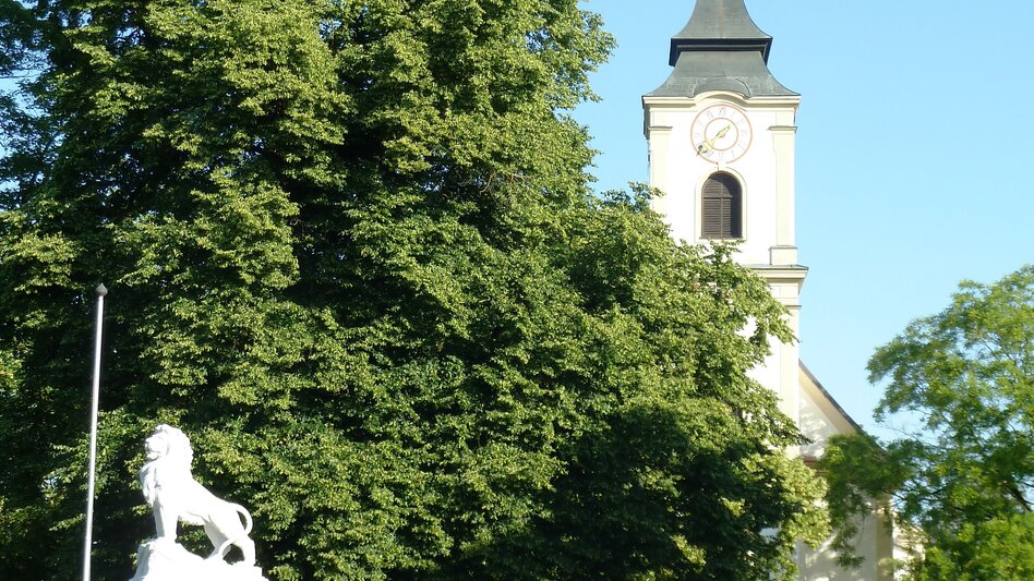 Kirchplatz in der Gemeinde Großwilfersdorf | © Gemeinde Großwilfersdorf