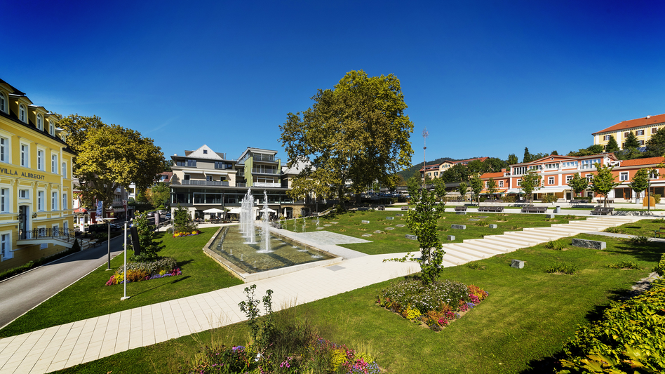 Hauptplatz Bad Gleichenberg im Thermen- & Vulkanland Steiermark