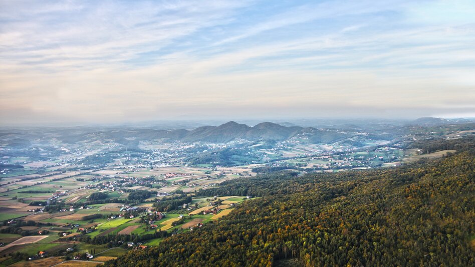 Aussicht auf die Bad Gleichenberger Kogel im Thermen- & Vulkanland Steiermark