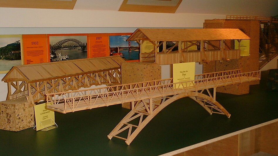 Brücke aus Holz im Brückenmuseum | © Brückenbaumuseum Edelsbach
