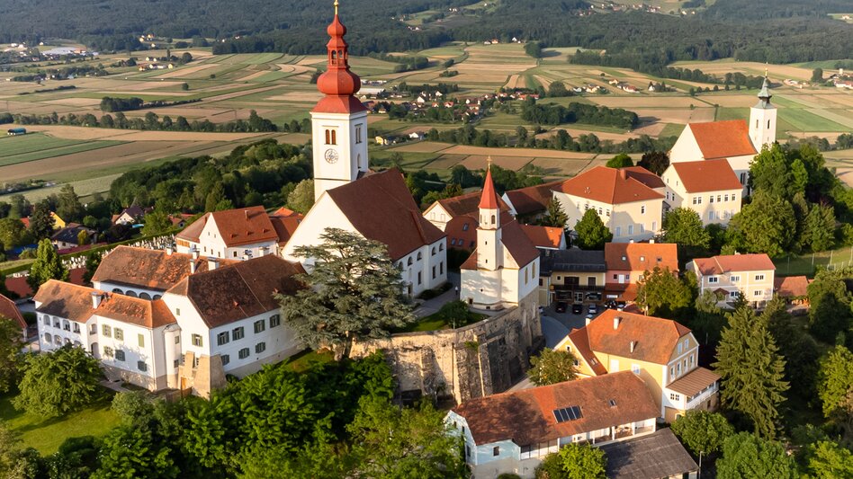 Himmelsberg in Straden im Thermen- & Vulkanland Steiermark
