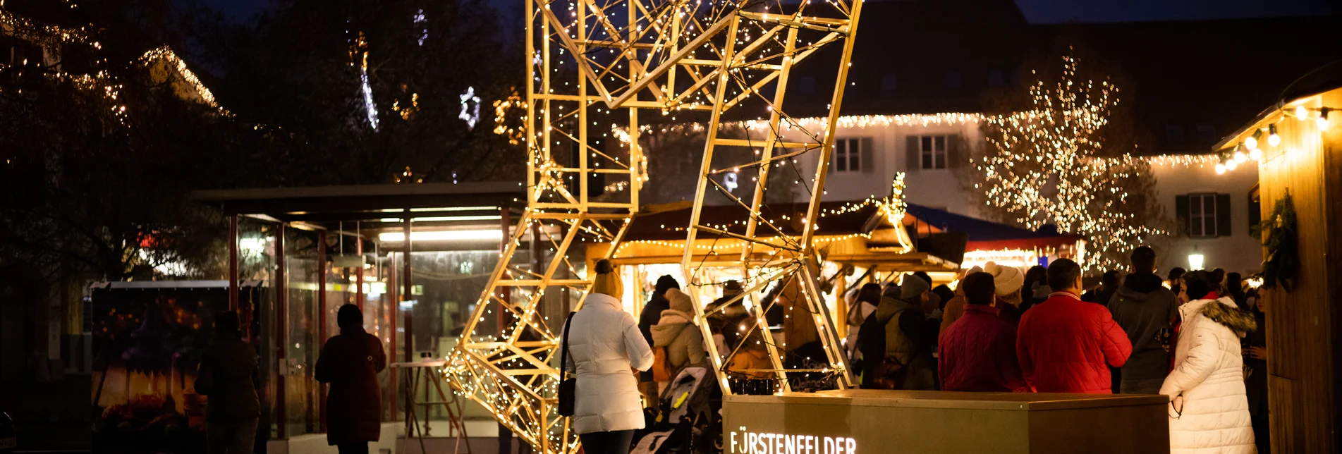 Weihnachtsmarkt in Fürstenfeld | © Stadtmarketing Fürstenfeld | BROBOTERS