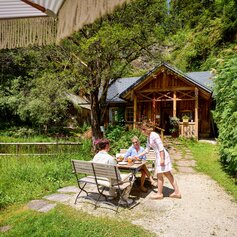 Frühlingsgefühle im Alpengarten