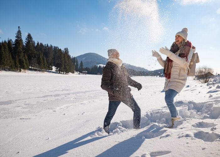 Winterspaziergang auf der Teichalm in der Oststeiermark | © TV Oststeiermark |  Bernhard Bergmann