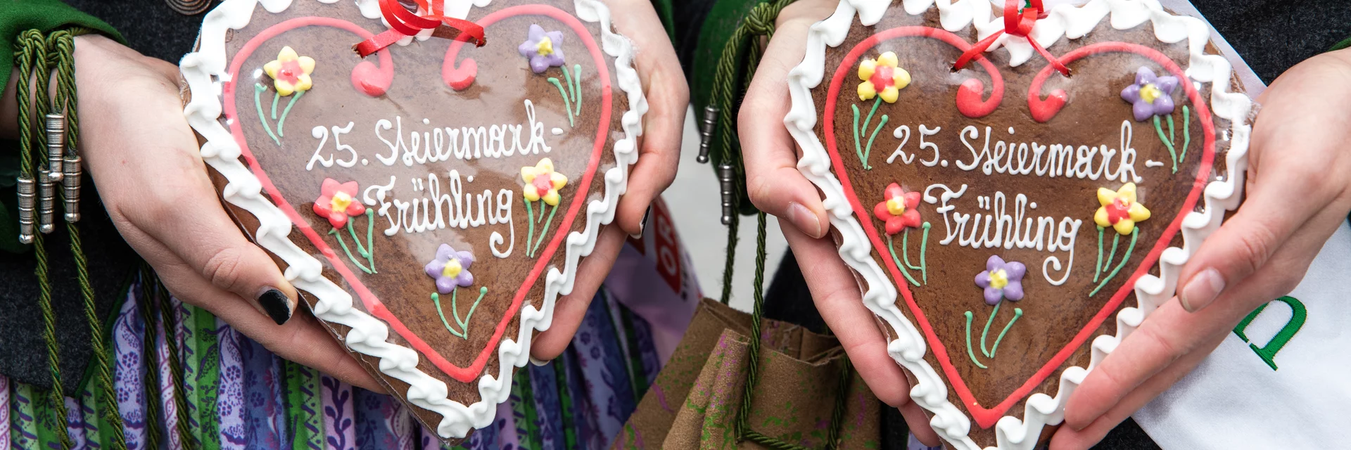 Lebkuchenherzen zum 25-jährigen Jubiläum des Steiermark Frühlings | © STG | Nadine Poncioni Lebkuchenherzen zum 25-jährigen Jubiläum des Steiermark Frühlings | © STG | Nadine Poncioni