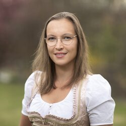Nina Ressel von der Geschäftsstelle St. Ruprecht an der Raab in der Oststeiermark | © TV Oststeiermark | Bernhard Bergmann