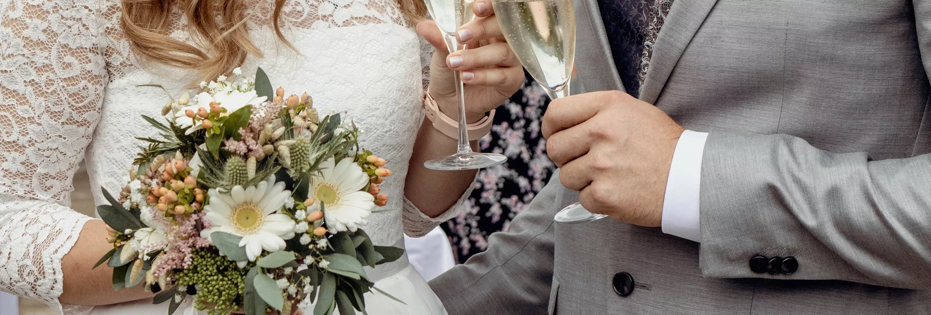 Getting married at Vorau Abbey in Joglland | © Shephotography