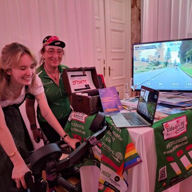 Ride4hope beim Steirerball in Wien