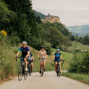 Radfahren Burg Rabenstein | © Region Graz | studio draussen