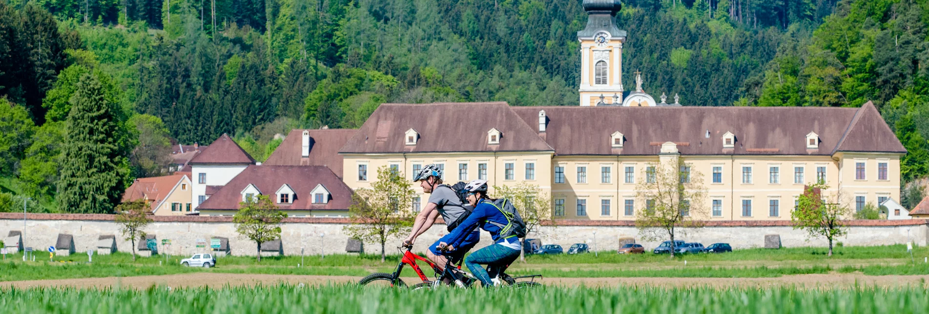 Genussradeln beim Stift Rein | © TV Region Graz | Mias Photoart