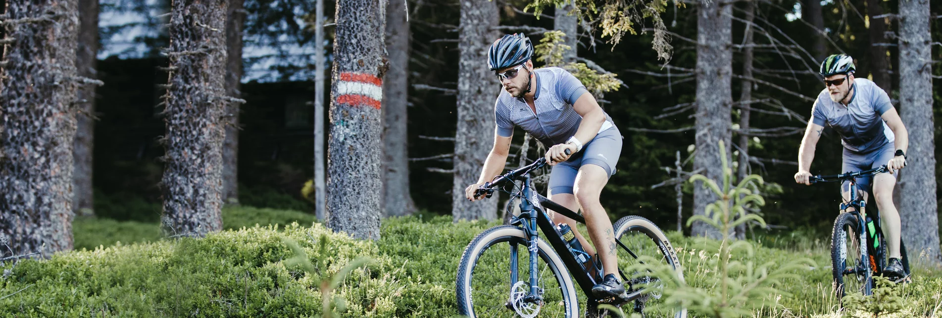 Mountainbiken in der Südsteiermark | © Südsteiermark | Achromatic Photography