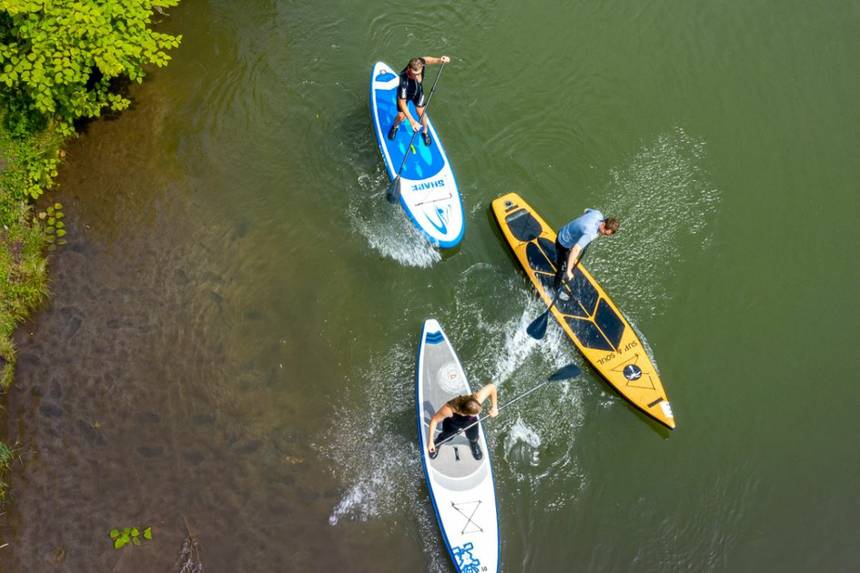 Radfahrer trifft Stand-up-Paddler | © Steiermark Tourismus | pixelmaker.at