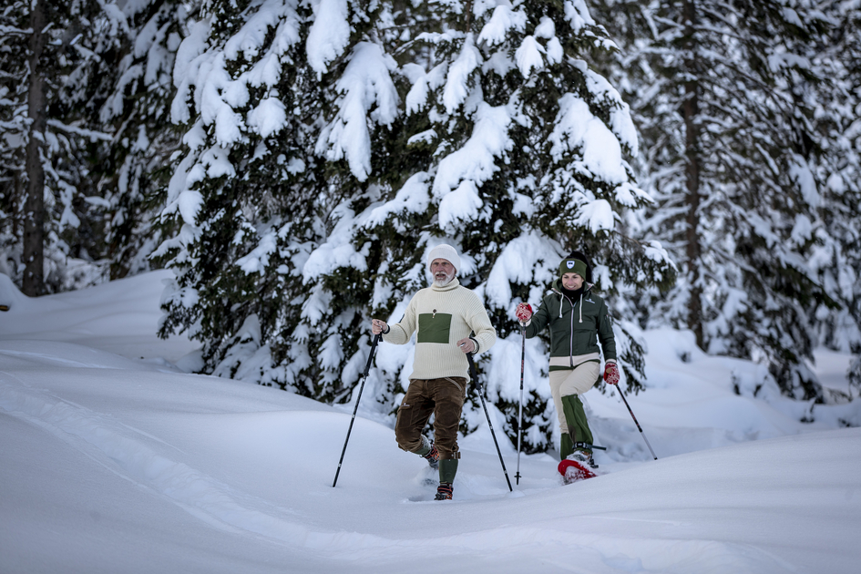 Schneeschuhwandern im Murtal - Steiermark | © Erlebnisregion Murtal | Tom Lamm | Nur im Zusammenhang mit dem Tourismusverband Murtal/ der Erlebnisregion Murtal und Schneeschuhwandern verwenden.
