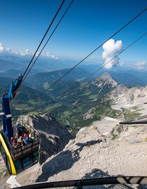Fahrt mit der Panoramagondel auf den Dachstein Gletscher | Rene Strasser | © Planai-Hochwurzen-Bahnen