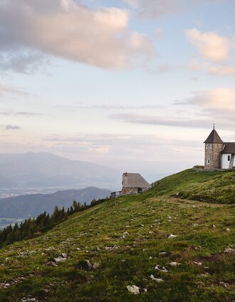 Wandern_Hochalm_Kirche_Seckauer Alpen_Maria Schnee_Reiseführer_(c)Region Murtal_Michael Königshofer (1).jpg | © KOENIGSHOFER MICHAEL | MICHAEL_KOENIGSHOFER