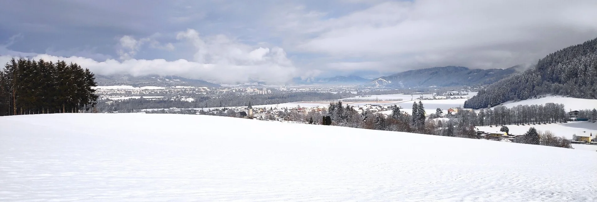 Winterwandern Winterwanderung auf dem  Waldrundweg in Lobming - Touren-Impression #1 | © WEGES OG