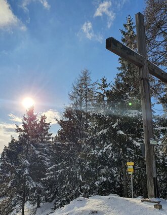 Patscha Gipfelkreuz, Winterwanderung, Oststeiermark | M. Steininger | © Oststeiermark Tourismus