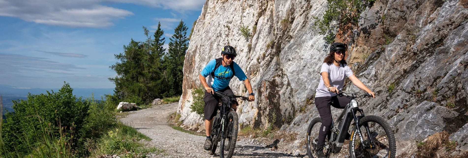 Mountainbike Achter von Schöcklkreuz bis Johann Waller Hütte - MTB Tour - Touren-Impression #1 | © Region Graz