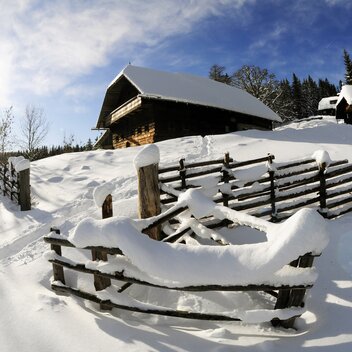 Roseggers Geburtshaus im Winter