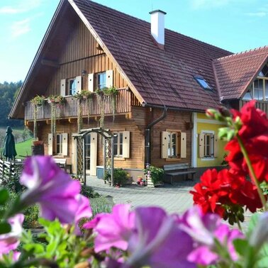 Der Jaukhof im Sommer