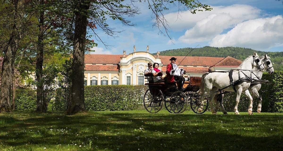 The castle_coach_Eastern Styria | © Der Schlosskutscher/Bergmann