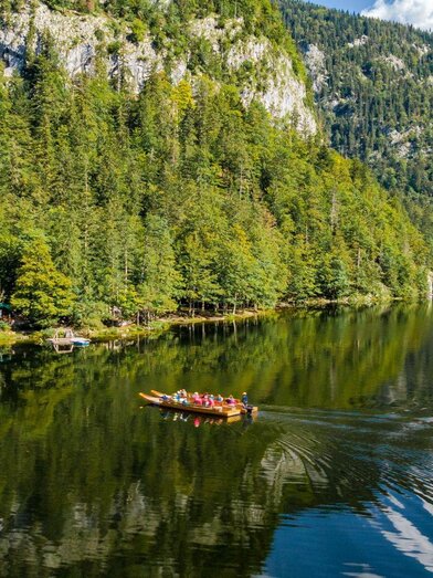 Plätte, Toplitz Lake, Grundlsee | © Fischerhütte am Toplitzsee | Andreas Syen | © Fischerhütte am Toplitzsee