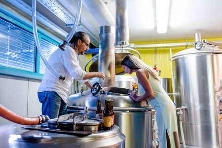 Looking into the kettle at Lava Bräu | © Lava Bräu