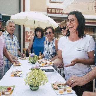 Start beim Bauernmarkt | © Bernhard Bergmann