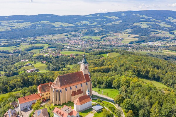 Wallfahrtskirche Pöllauberg_Kirche_Oststeiermark | © Helmut Schweighofer