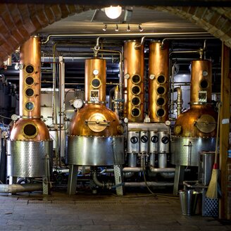 Wilhelm Specialties_Distillery_Eastern Styria | © Steiermark Tourismus | Tom Lamm