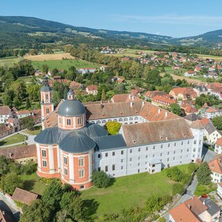 Kirche_Schloss_Pöllau_Oststeiermark | © Helmut Schweighofer