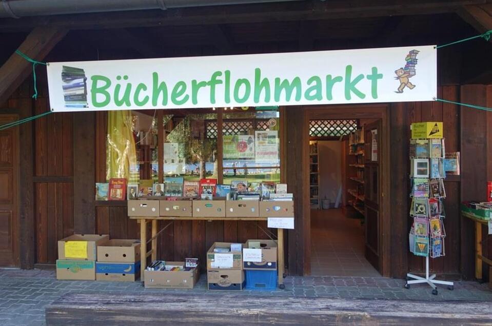 Bücherflohmarkt_Stubenbergsee_Oststeiermark | © Bücherei Stubenberg