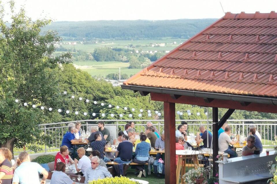 Feiern beim Weingut Kapper | © Weingut Kapper