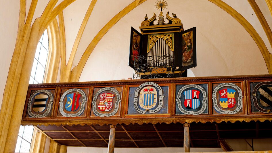 Leonhardikirche_innen