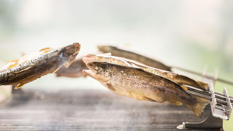 Seewiese, Altaussee, Steckerlfisch | © Tauroa