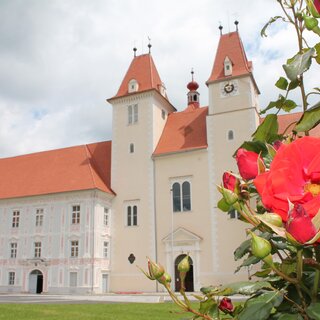 Flower parade_Stift Vorau_Eastern Styria | © Oststeiermark Tourismus
