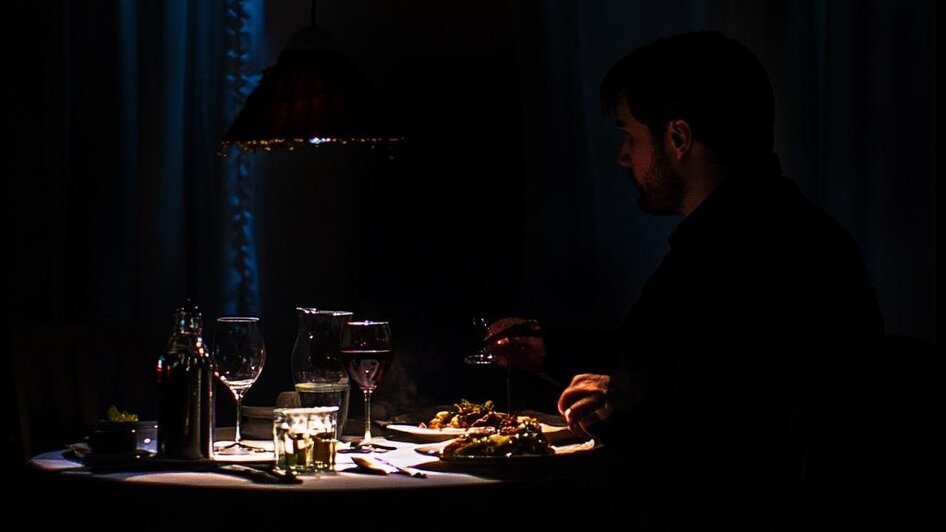 Dinner in the Dark
