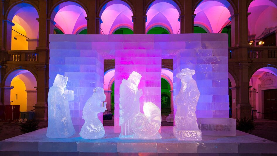 Eiskrippe im Landhaushof | © Graz Tourismus - Harry Schiffer Eiskrippe im Landhaushof | © Graz Tourismus - Harry Schiffer