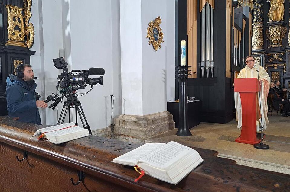 Fernsehgottesdienst: Stadtpfarrkirche St. Xaver - Impression #1