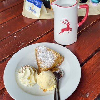 Gasthof Berndl, Altaussee, Apfelstrudel | © Petra Kirchschlager