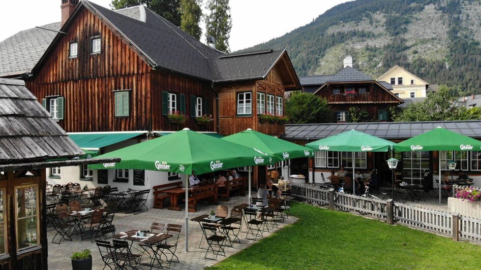 Schneiderwirt, Altaussee, Gastgarten | ©  Schneiderwirt_Kainzinger