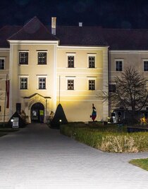 Wasserschloss Burgau bei Nacht | © Sandra Brünner | Sandra Brünner | © Sandra Brünner