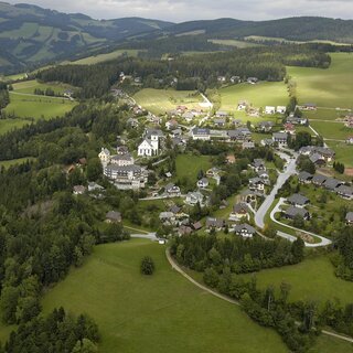 St. Kathrein am Offenegg_Aerial View_Eastern Styria | © Tourismusverband Oststeiermark