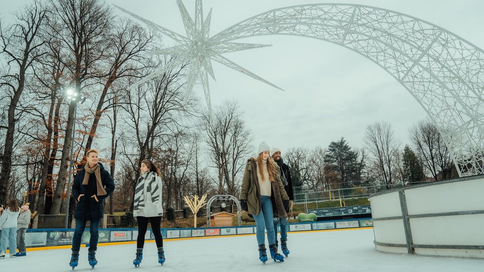 Laufen auf der Eisfläche | © Region Graz-studio draussen