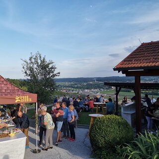 View from the Kapper winery into the raab valley | © Weingut Kapper