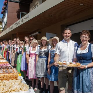 Doughnut kirtag_Mönichwald_Eastern Styria | © Tourismusverein Mönichwald