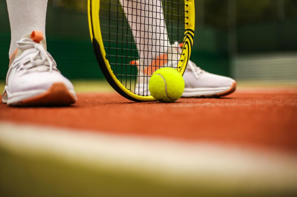 Tennis | © Unsplash - Valantin Balan